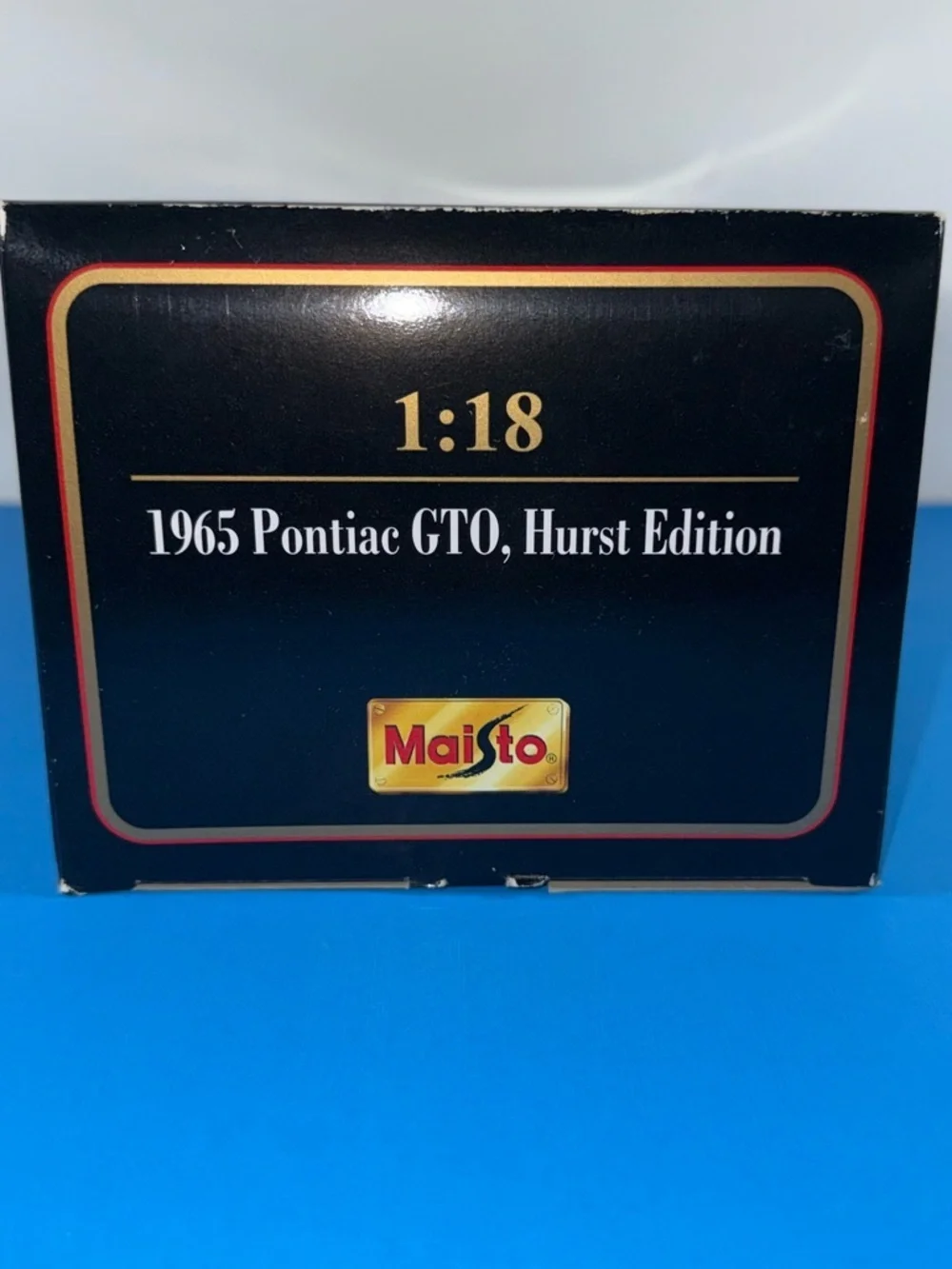 Maisto Special Edition 1/18 Diecast 1965 Pontiac GTO Hurst Edition Gold RARE
